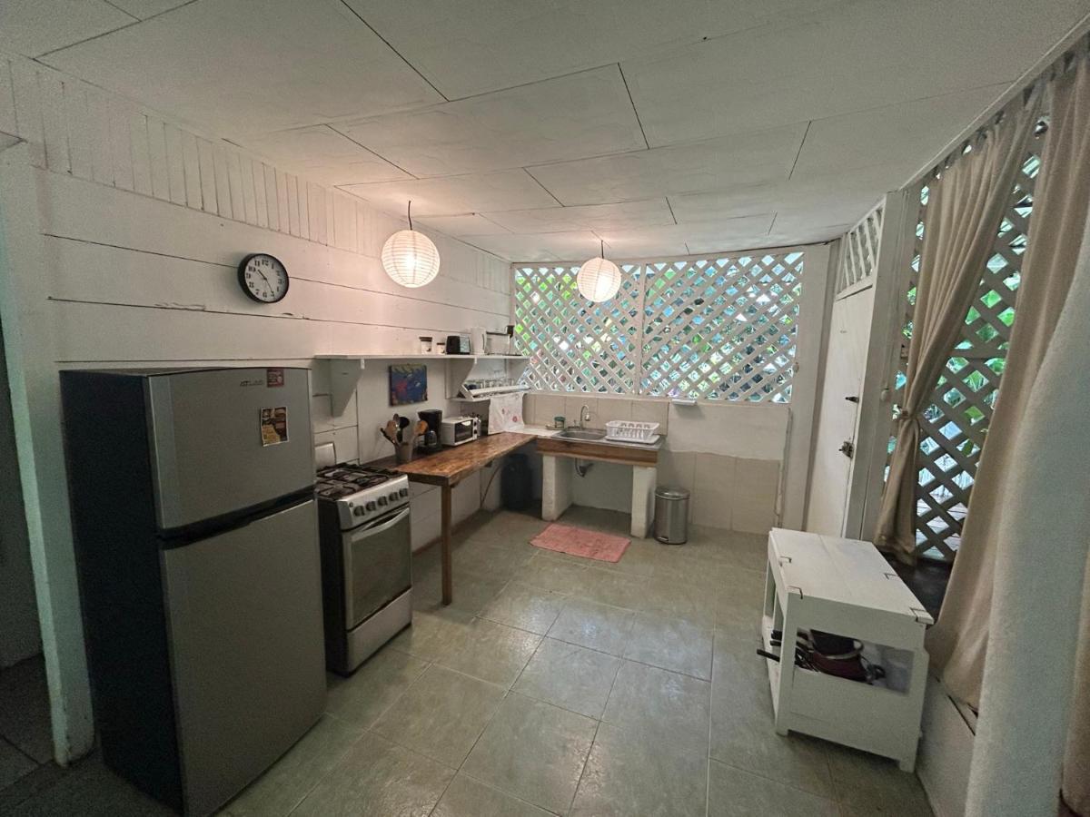 White Son House, A Pasos De La Playa, 50mg Wifi Holiday home