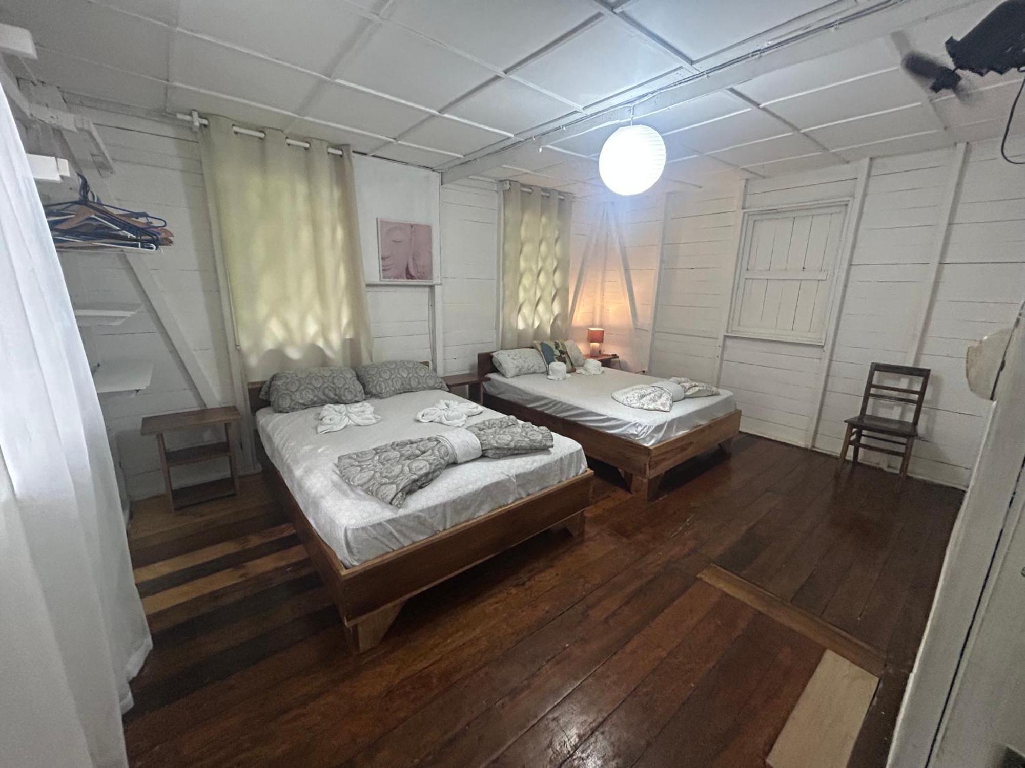 White Son House, A Pasos De La Playa, 50mg Wifi Holiday home *